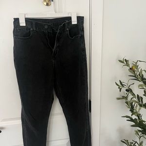 American Eagle Mom Jeans